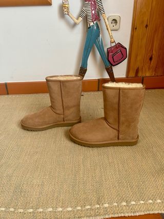 Botas UGG Classic Short II talla 39