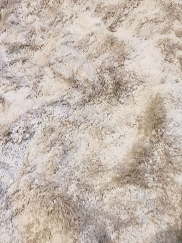 Alfombra beige y gris poliéster