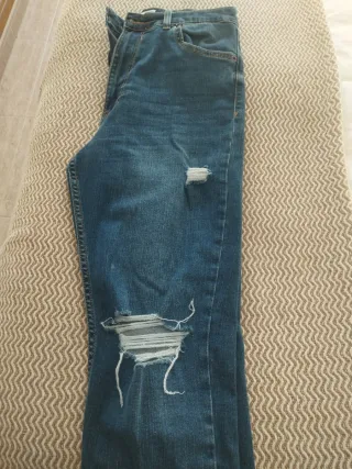 Pantalón vaquero pitillo mujer