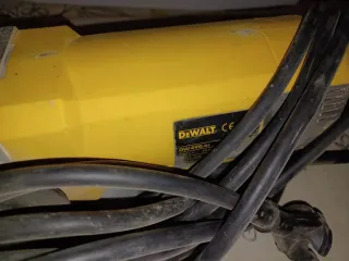 Radial DeWalt DW490 QS 230mm 2000W