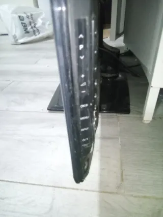 TV LG 42"  42LE4500con mando y cable