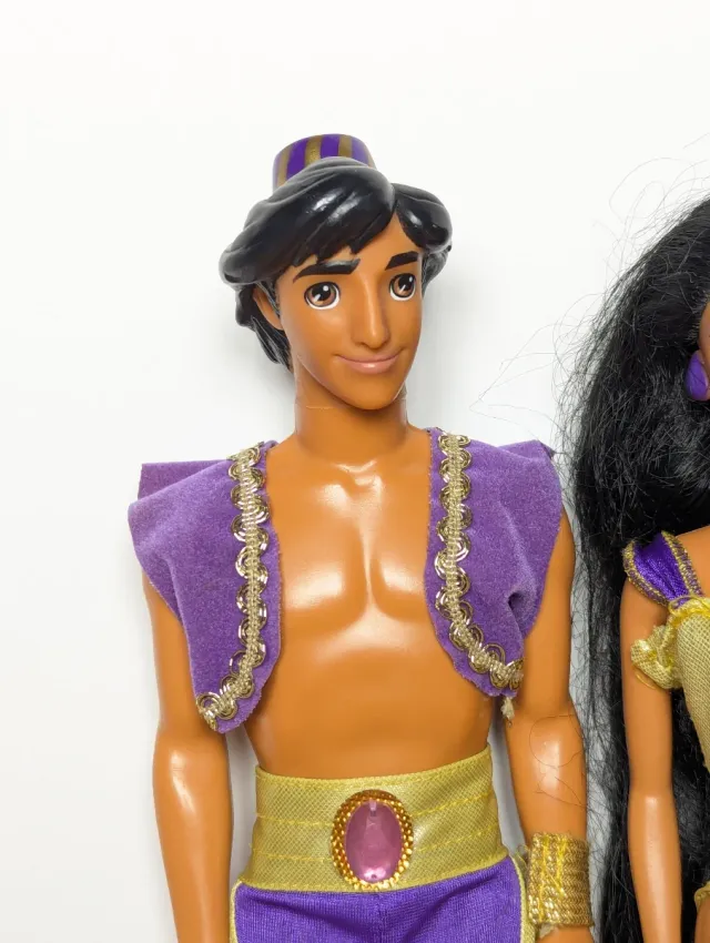 Yasmine y Aladdin watter jewel magic