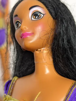 Yasmine y Aladdin watter jewel magic