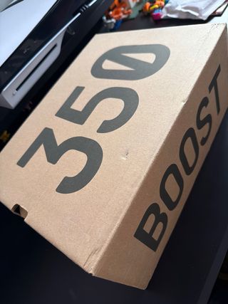 Adidas Yeezy Boost 350 V2 Light