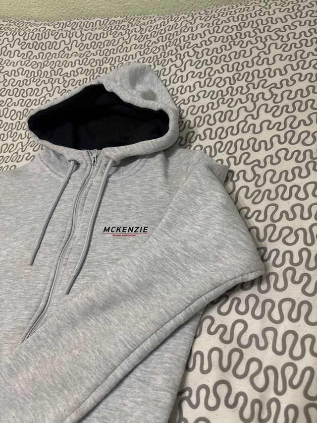 Chaqueta McKenzie gris con cremallera