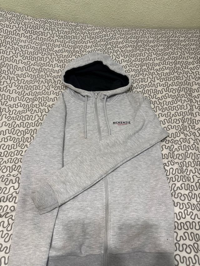 Chaqueta McKenzie gris con cremallera