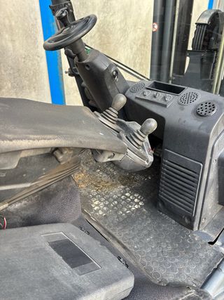 CARRETILLA ELEVADORA DIESEL 4.000 KILOS