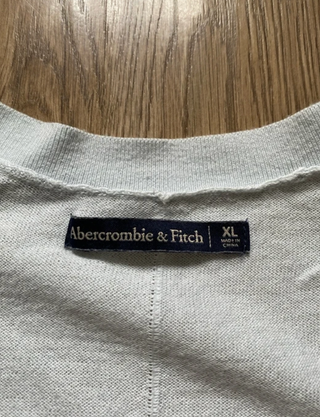 Jersey Abercrombie & Fitch azul