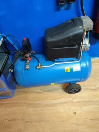 Compresor de aire ABAC Montecarlo 50L. No negociab
