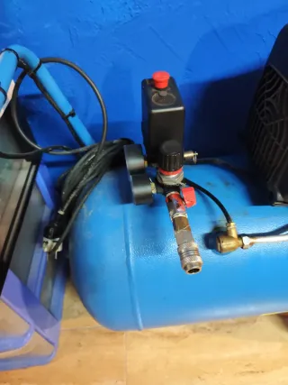 Compresor de aire ABAC Montecarlo 50L. No negociab