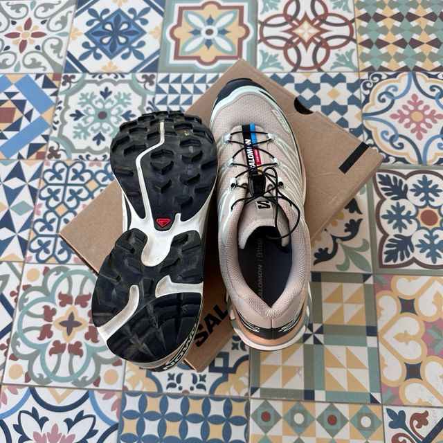 Zapatillas Salomon XT-6 Beige Multicolor