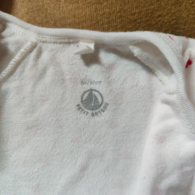 Tutina neonato con cuoricini rossi 3mesi60cmPetitB