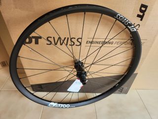 Rueda Trasera DT Swiss HX1700 Spline 30 27.5