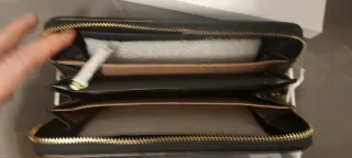 Portafoglio Guess donna nero