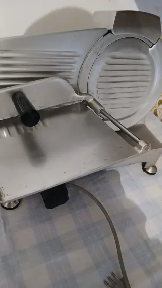 Affettatrice Elettrica Professionale