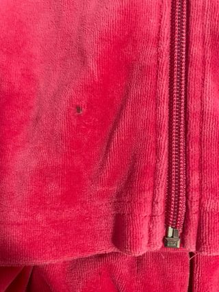 Sudadera rosa embarazada