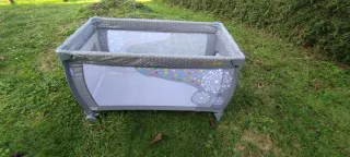 Cuna de viaje a salvo