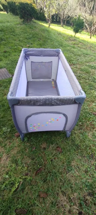 Cuna de viaje a salvo