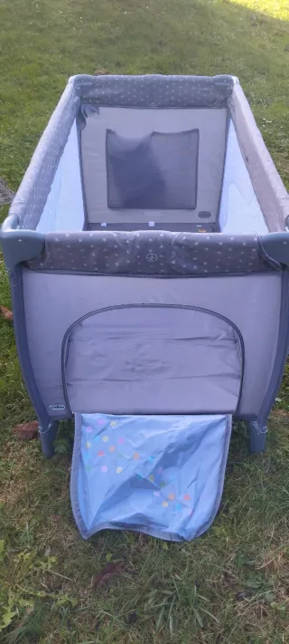 Cuna de viaje a salvo