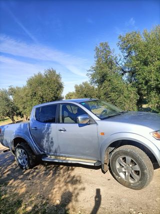 Mitsubishi L 200 2007