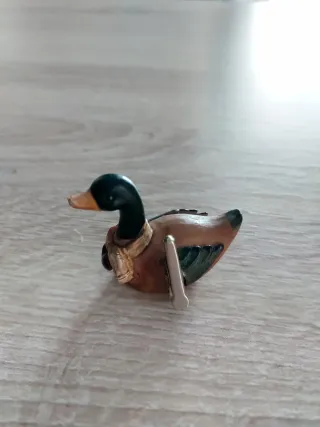 Portafoto anatra in ceramica intatto.