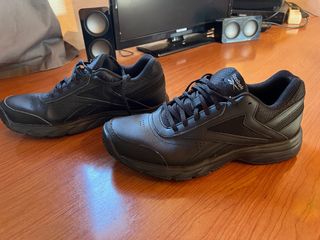 Zapatillas Reebok Negras antideslizantes