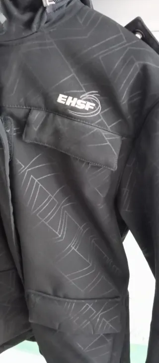 Chaqueta EHSF Negra Hombre