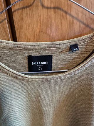 Camiseta manga larga mostaza