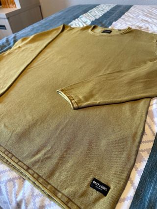 Camiseta manga larga mostaza