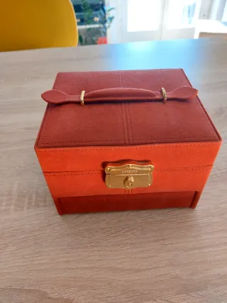 Portagioie Carpisa rosso