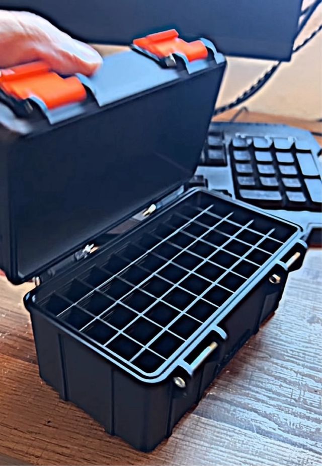 Caixa de Munição 300 Win Mag