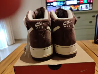 Nike Air Force 1 Chocolate Mid
