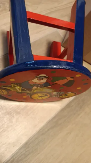 Coppia sgabelli in legno dipinti 17x17cm