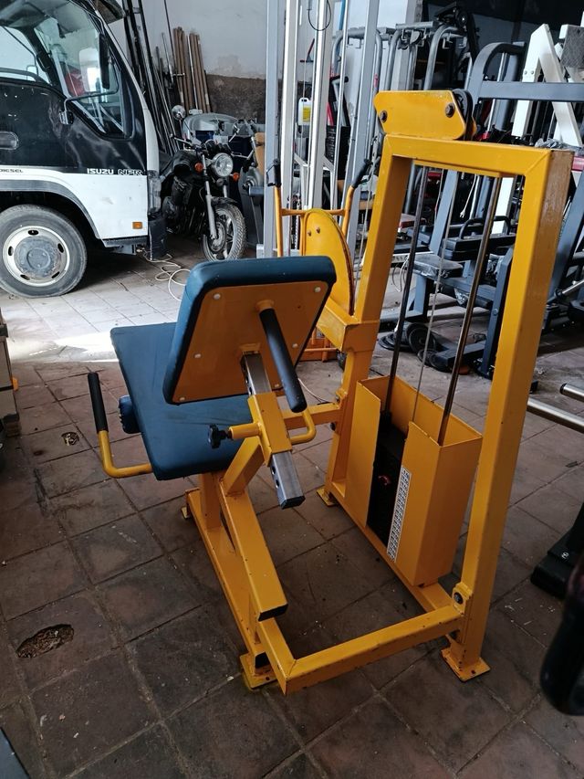 Estensione quadricipiti Adan Sport