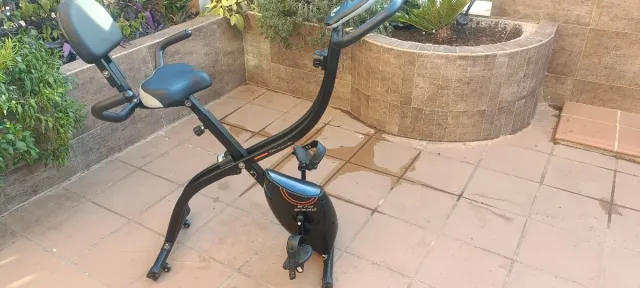 Bicicleta Estática Plegable Silenciosa