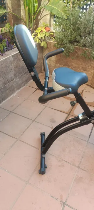 Bicicleta Estática Plegable Silenciosa