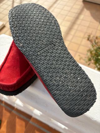 Zapatos de ante Farrutx rojos
