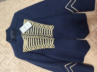 Americana Zara azul con detalles dorados Talla S