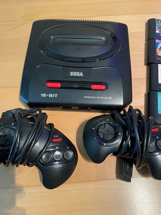 Console Sega Mega Drive II Nera