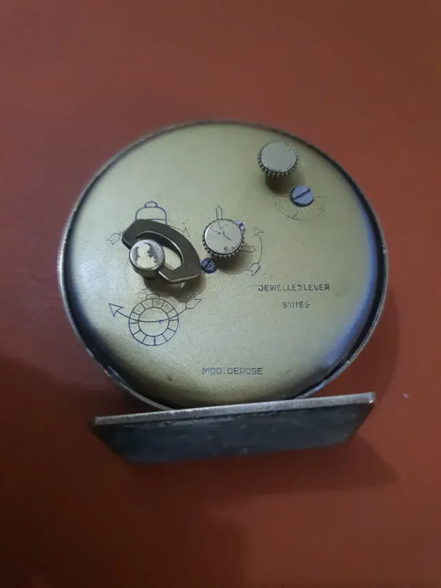 Orologio da tavolo CYMA