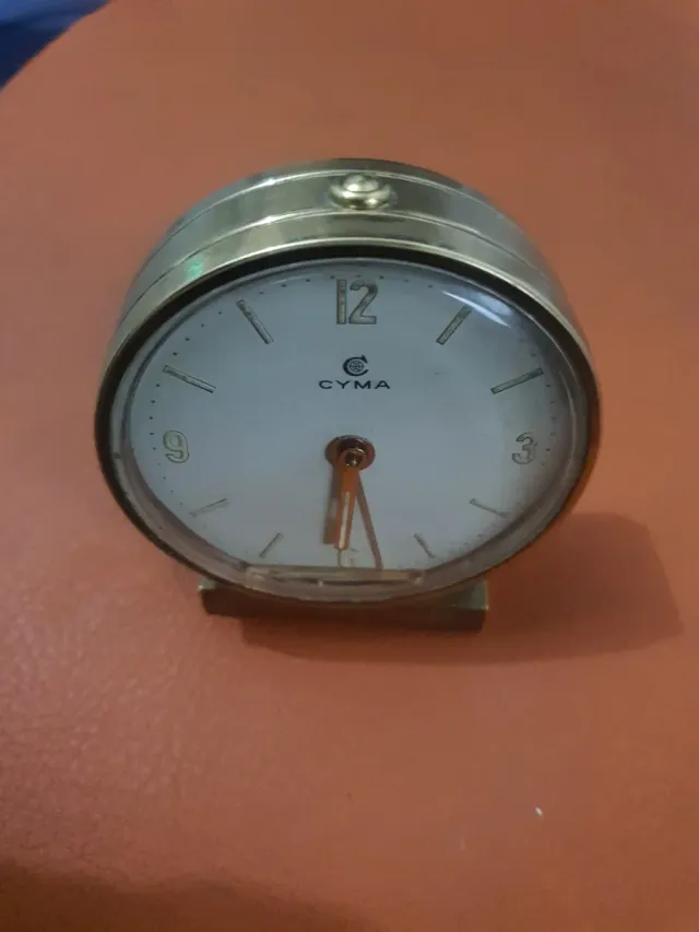 Orologio da tavolo CYMA