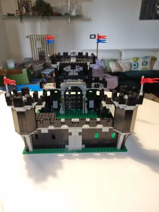 Castello Lego 6085 - Cavalieri del Leone