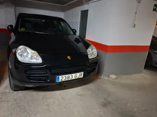 Porsche Cayenne 2005
