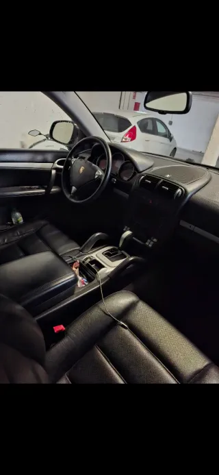 Porsche Cayenne 2005