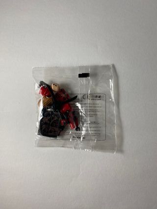 Lady Deadpool - Figurine Type Lego Marvel