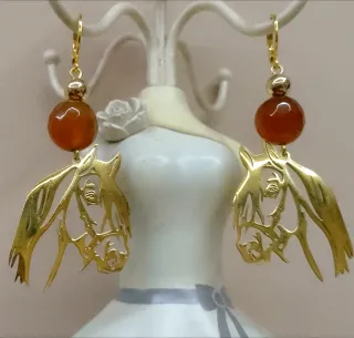 Orecchini acciaio corniola ruggine cavallo oro