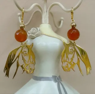 Orecchini acciaio corniola ruggine cavallo oro