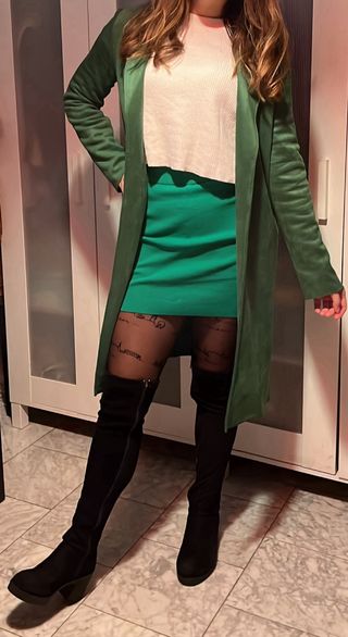Chaqueta larga efecto ante Zara verde