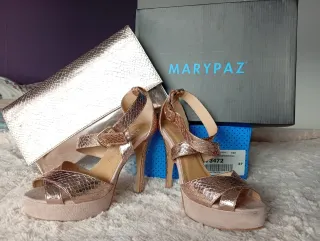 Zapatos de fiesta y bolso Marypaz oro rosa
