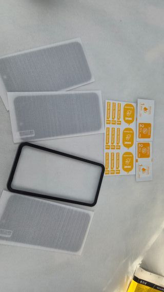 3x Protezioni Schermo Privacy per iPhone 15/16